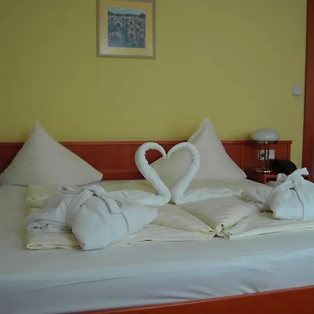 Sanotel Hotell 3*